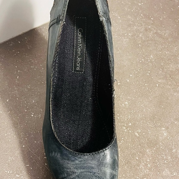 Calvin klein heals - 8.5 - Picture 2 of 4